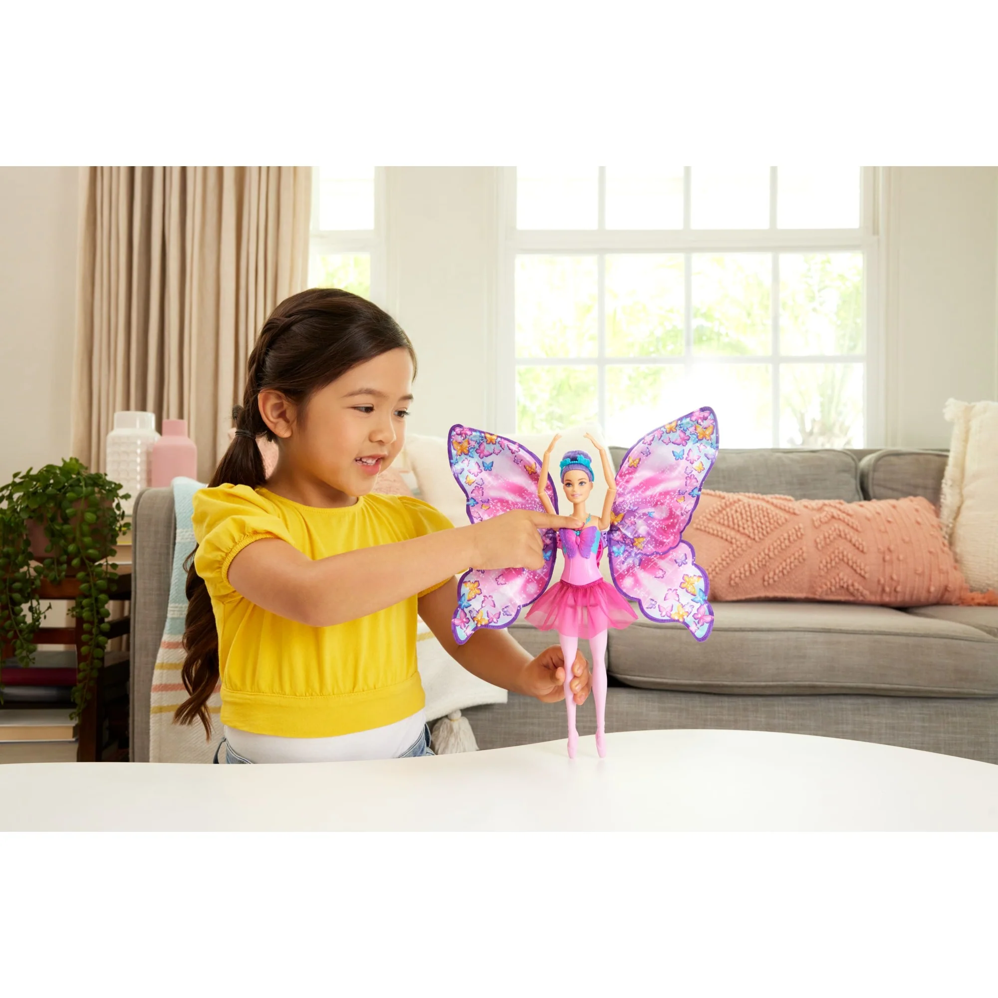 Barbie Dance and Flutter Doll - Image 6