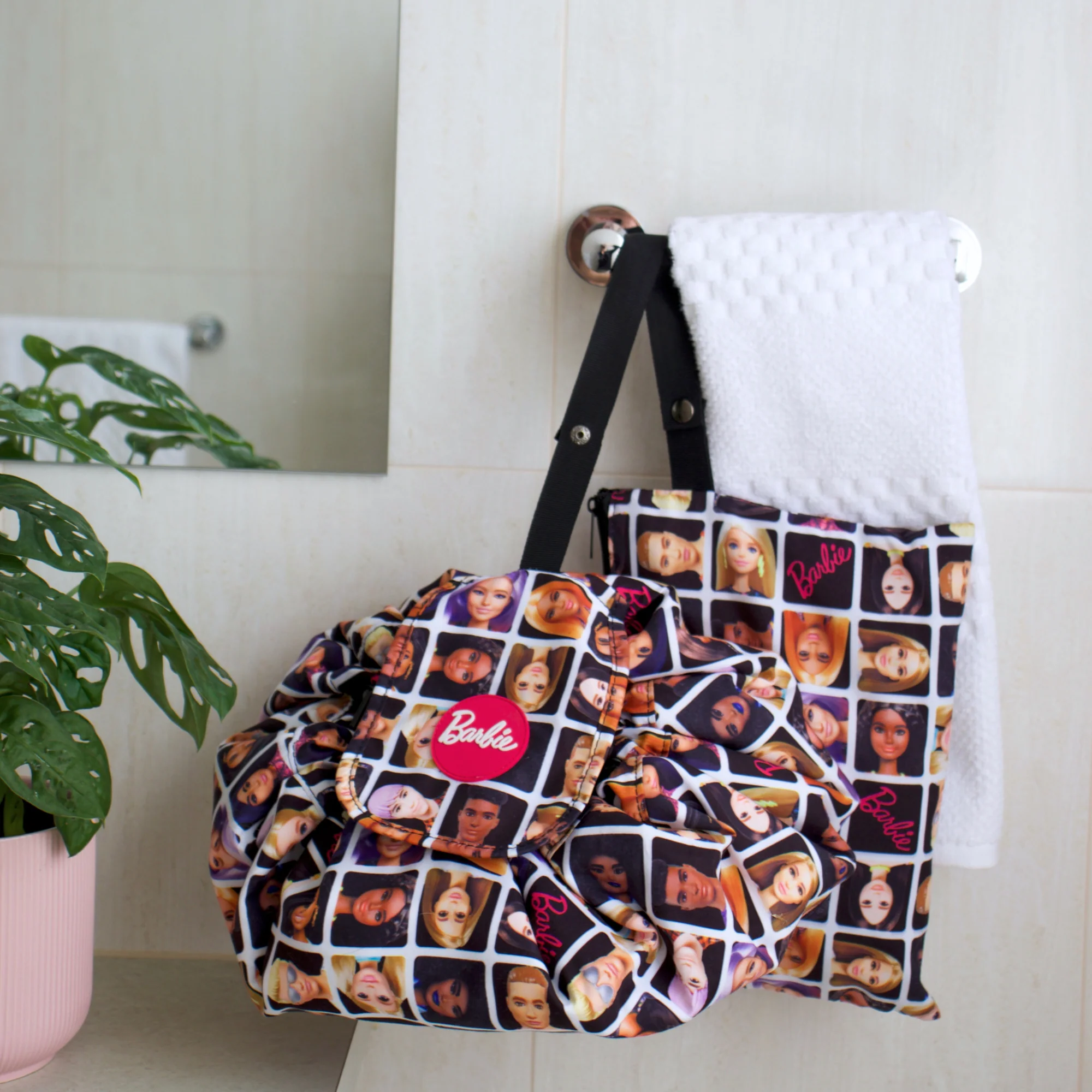 Barbie Icon Glam Pouch - Image 6