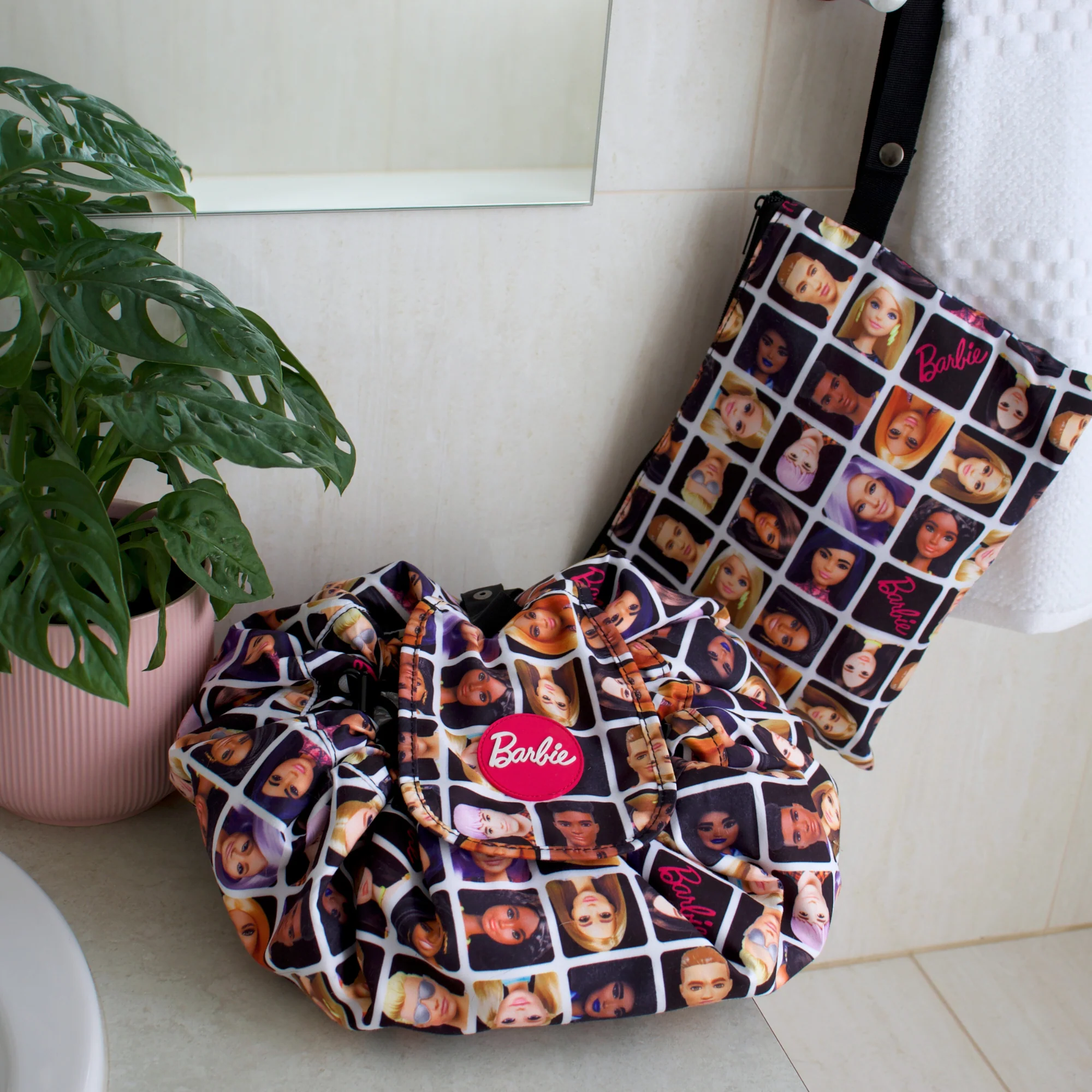 Barbie Icon Glam Pouch - Image 7