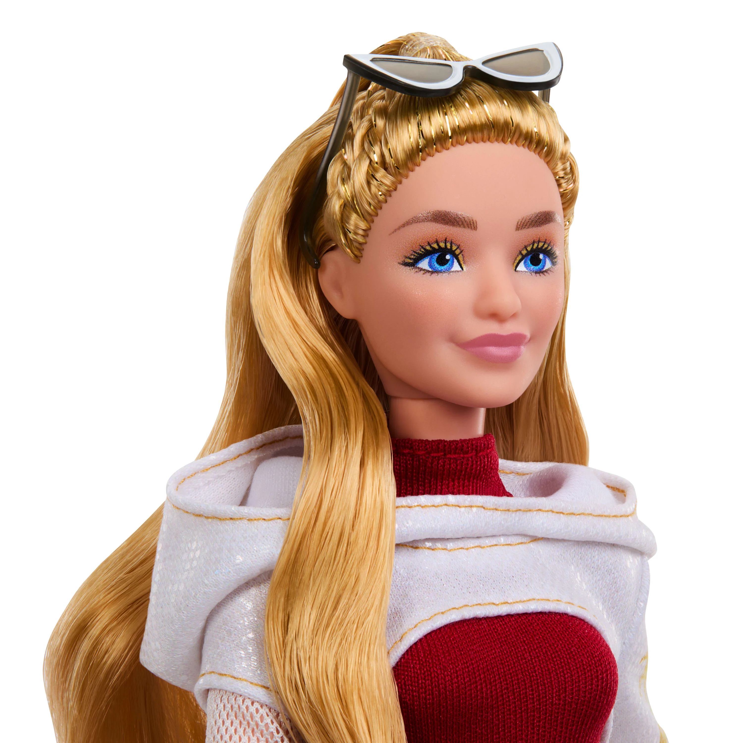 Bundle: Zombies 4 Collector Doll – Nova Bright & Willa Lykensen - Image 5