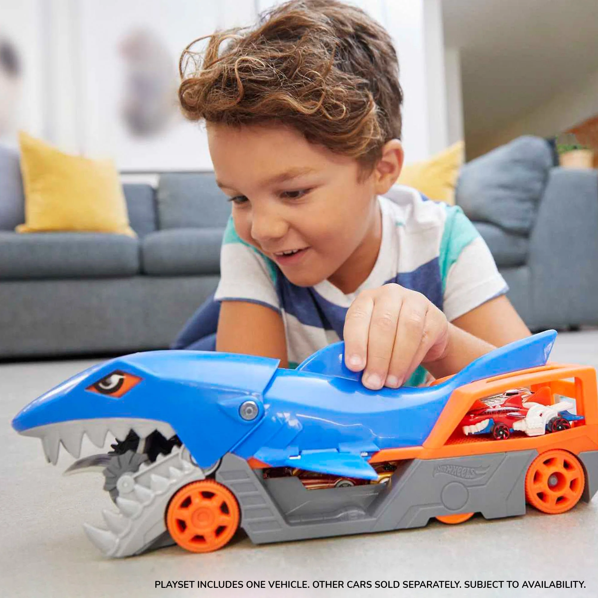 Hot Wheels Shark Chomp Transporter - Image 6